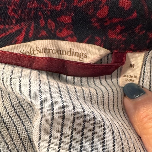 Soft Surroundings Red and Black Paisley Button-Up Shirt with Ruffled Trim - Picture 4 of 8